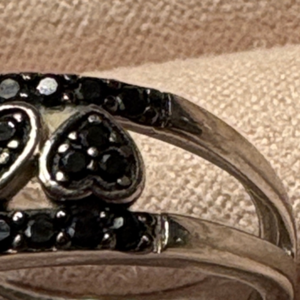 JTV Black Heart Silver Ring - Picture 4 of 7